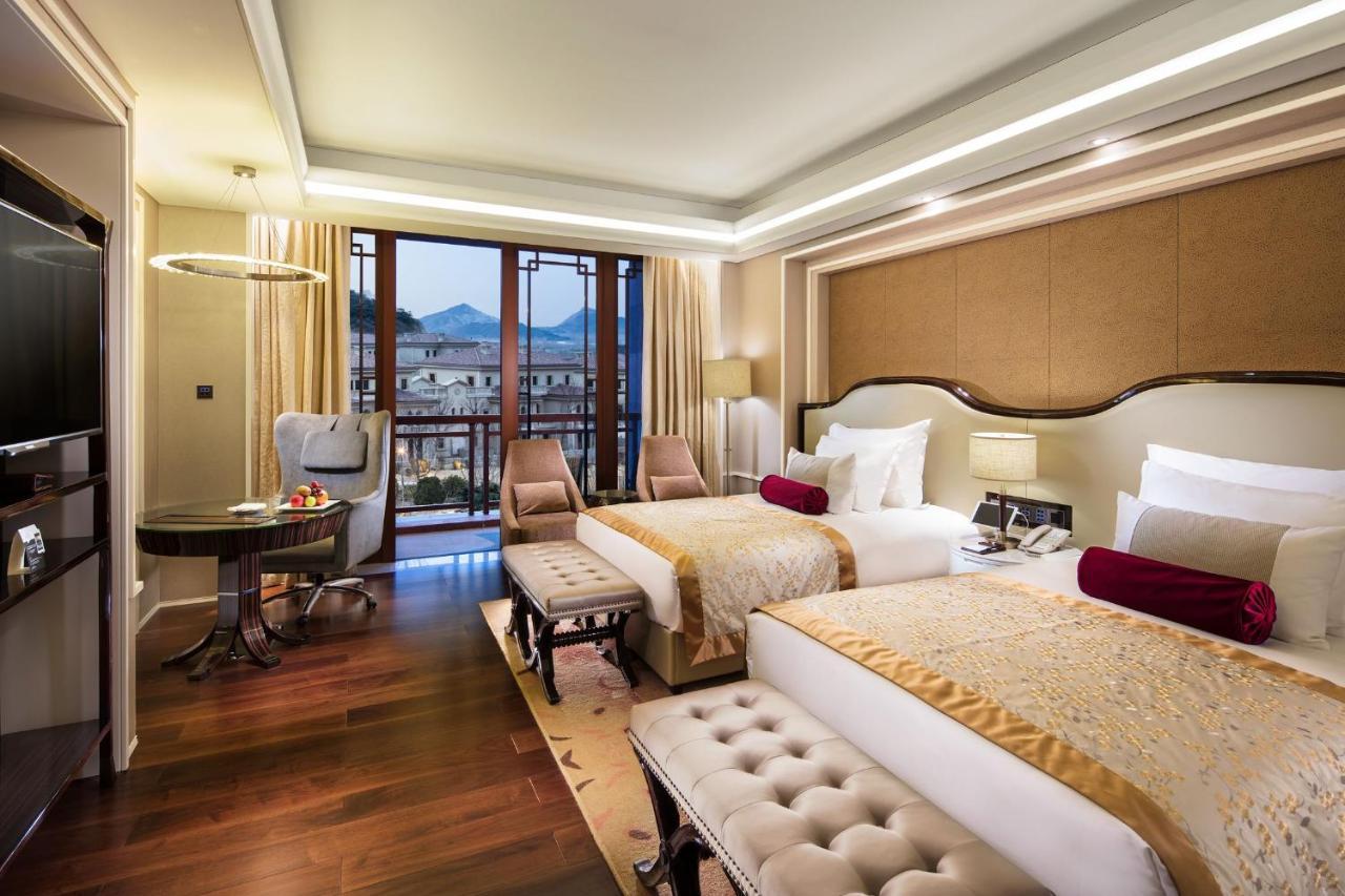 Grand Bay Hotel Beijing Jinpoluo Exterior photo